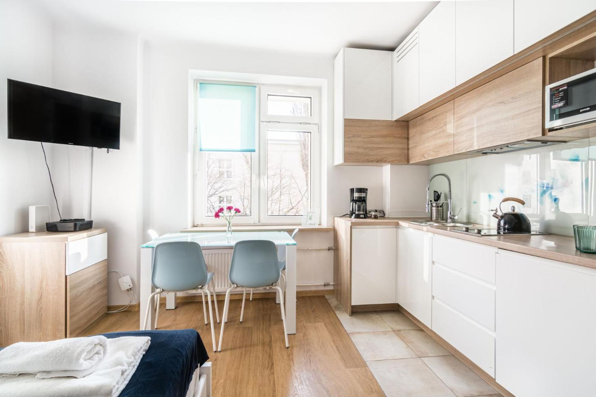 Labo Apartment Solidarnosci Warschau Buitenkant foto