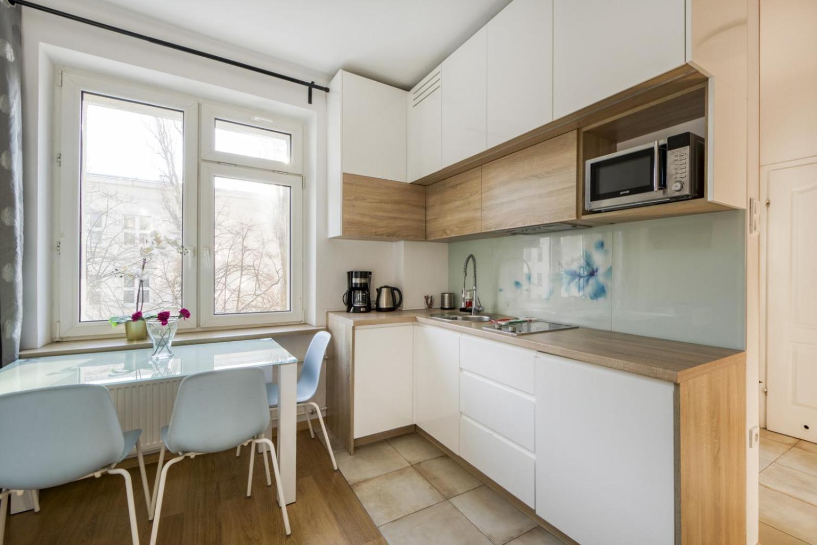 Labo Apartment Solidarnosci Warschau Buitenkant foto